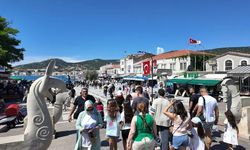 Bayramda Foça’ya ilgi yoğun: Oteller tam kapasiteye ulaştı