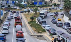 Bodrum’da bayram hareketliliği: 24 saatte 20 bin araç giriş yaptı