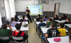 Bornova'da öğrenciler akran dayanışmasını keşfetti