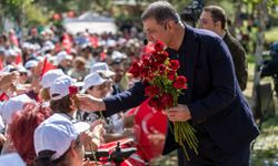 Cemil Tugay’dan Anneler Günü’nde duygulandıran şiir
