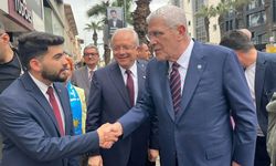 Dervişoğlu, Kemeraltı esnafıyla buluştu: 35 yıldır çözülmüş bir sorun yok!