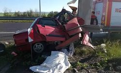 Feci kazada evli çift öldü, çocukları ağır yaralandı