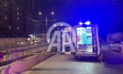 Hafif ticari aracın çarptığı 63 yaşındaki kadın hayatını kaybetti
