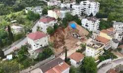 İnşaat kazısı sonrası toprak kayması: 5 bina boşaltıldı, 56 kişi tahliye edildi