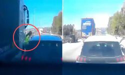 İzmir Otoyolu’nda korkutan kaza: Jandarma personeline TIR çarptı