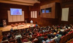 İzmir'de acil müdahale teknolojileri masaya yatırıldı