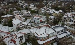 İzmir’de bahar ortasında kar: Bozdağ ve Gölcük beyaza büründü