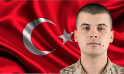 İzmir’de görev sırasında hayatını kaybeden 20 yaşındaki asker toprağa verildi