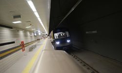 Metro hattında teknik arıza: Seferlerde gecikme yaşanıyor!