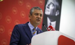 Özgür Özel: “Tüm gençler, hangi siyasi görüşten olursa olsun bizimdir”