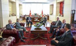 Rahmi Koç ve Ali Koç’tan Özgür Özel’e ziyaret