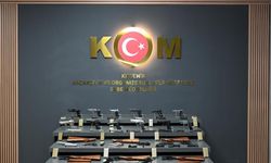 Silah kaçakçılığı operasyonu: Çok sayıda silah parçası ele geçirildi!