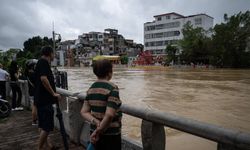 Çin'de sel felaketi can almaya devam ediyor: 1 ölü, 17 kayıp