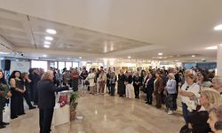 Esintiler II Uluslararası Çağrılı Jürili Sanat Sergisi, İzmir’de açıldı