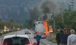 Yakıt tankerinde lastik patlaması yangına yol açtı!