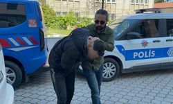 Zehir tacirlerine operasyon: Evden binlerce sentetik ecza hapı çıktı
