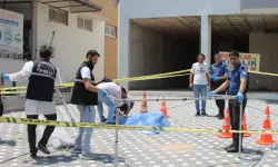 Emekli polis olan babasına saldırdı, baba oğlunu katletti