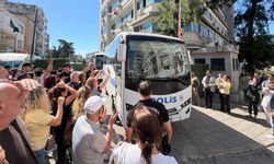 Buca Belediyesi'ne yolsuzluk operasyonu: Başkanlar dahil 50 şüpheli hastaneye sevk edildi