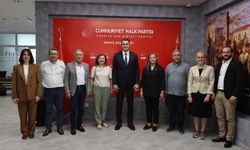 CHP İzmir ve Demokrasi Bileşenleri'nden ortak dayanışma mesajı
