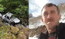 Uçuruma yuvarlanan kamyonetteki karı-kocayı ölüm ayırdı