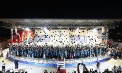 DEÜ İzmir Meslek Yüksekokulu mezunlarını uğurladı