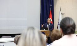DEÜ'den çevre farkındalığı: “Dünya Bize Emanet”