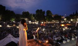 Didim’de edebiyat ve demokrasi buluşması başladı