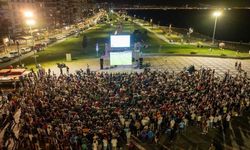 Dünya Kupası coşkusu İzmir'in dört bir yanında