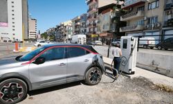 Efeler'de elektrikli araç şarj istasyonları hizmette