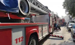 Ev yangını faciaya sebep oldu: 7 yaşındaki çocuk öldü, 5 yaralı