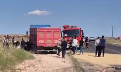 Feci kaza: Kamyon ile otomobil çarpıştı, 3 kişi yaşamını yitirdi