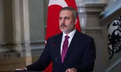 Hakan Fidan’dan kritik diplomasi trafiği: Katar ve ABD ile İran görüşmeleri