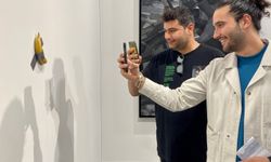 Fransa’da duvara bantlanmış muz çalındı: Milyon dolarlık sanat eseri yenilendi