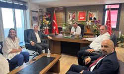 İduğ'dan Gümrükçü'ye ziyaret: Arkadaşlarımızla birlikte emrinizdeyiz!
