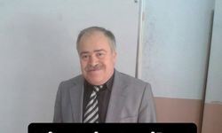 İzmir'in en sevilen öğretmenlerinden Ramazan Çoban evinde vefat etmiş halde bulundu