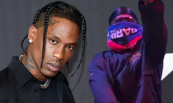 İzmir'de hayranlarıyla buluşan Travis Scott, 20 dakika sahnede kaldı