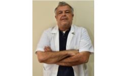 İzmir'in efsane doktorlarından Dr. Ömer Cem Şenakaylı vefat etti