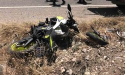 Kamyonet ile motosikletin çarpıştığı kazada 35 yaşındaki sürücü öldü