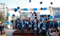 Karabağlar’da İleri Yaş Akademileri ilk mezunlarını verdi