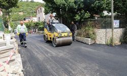 Menderes’te yaz mesaisi: Maydonoz Koyu’nun yolları yenileniyor