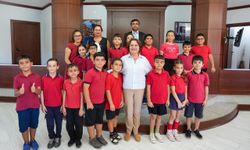 Minik öğrencilerden Başkan Gençay’a ziyaret