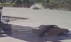 Park halindeki araca çarpan otomobil d*hşet saçtı: 1 ölü, 2 yaralı