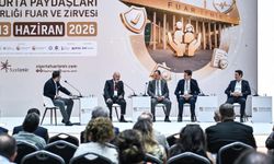 Sigorta İzmir Zirvesi’nde geleceğin riskleri ve fırsatları masada