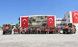 İzmir’de Türk Kara Kuvvetleri’nin 2235’inci kuruluş yıl dönümü kutlandı