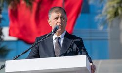 Tugay'dan meclis üyelerine sert mesaj: Size İzmir'i dar ederim!