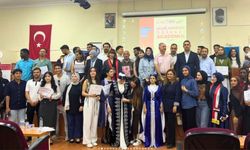 Uluslararası öğrenciler EÜ'de mezuniyet coşkusu yaşadı