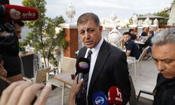 Tugay ilçe belediye başkanları ile istifasını masaya yatırdı