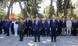İzmir’de 15 Temmuz şehitleri Kadifekale Hava Şehitliği’nde anıldı