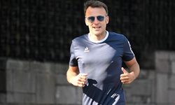 Macron neden güneş gözlüğü takıyor?