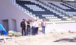 Adnan Menderes Stadyumu hızla yükseliyor